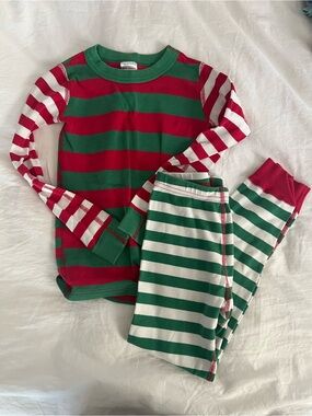 Hanna Anderson Kids Red & Green Holiday Stripe Pajama Set, sz 6-7